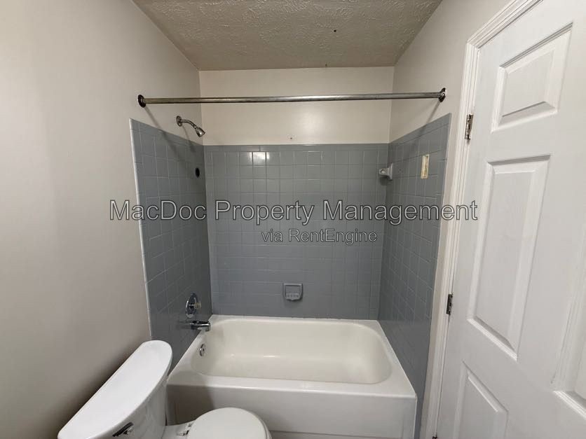 11304 Springfield Drive Fredericksburg, VA 22408 property image