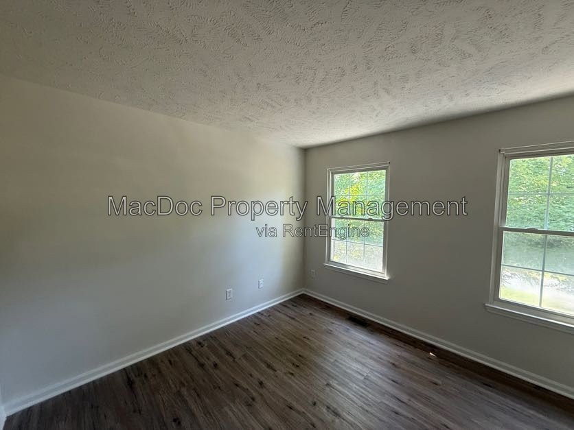 11304 Springfield Drive Fredericksburg, VA 22408 property image
