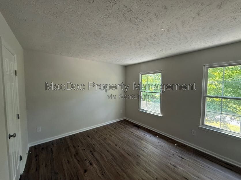 11304 Springfield Drive Fredericksburg, VA 22408 property image