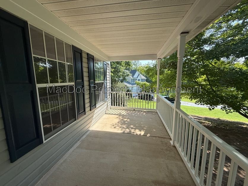 11304 Springfield Drive Fredericksburg, VA 22408 property image