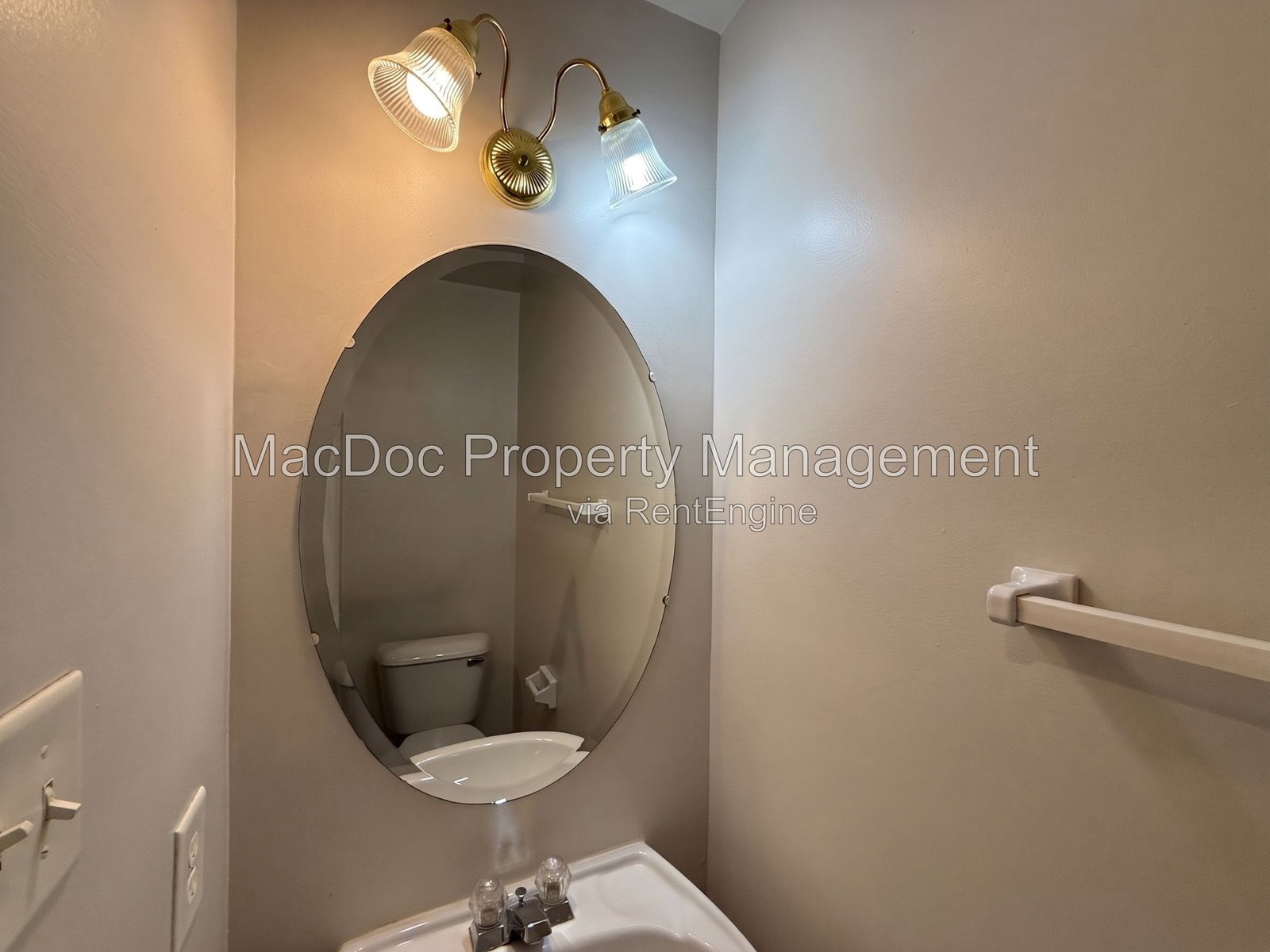 2709 Church View Lane Richmond, VA 23223 property image