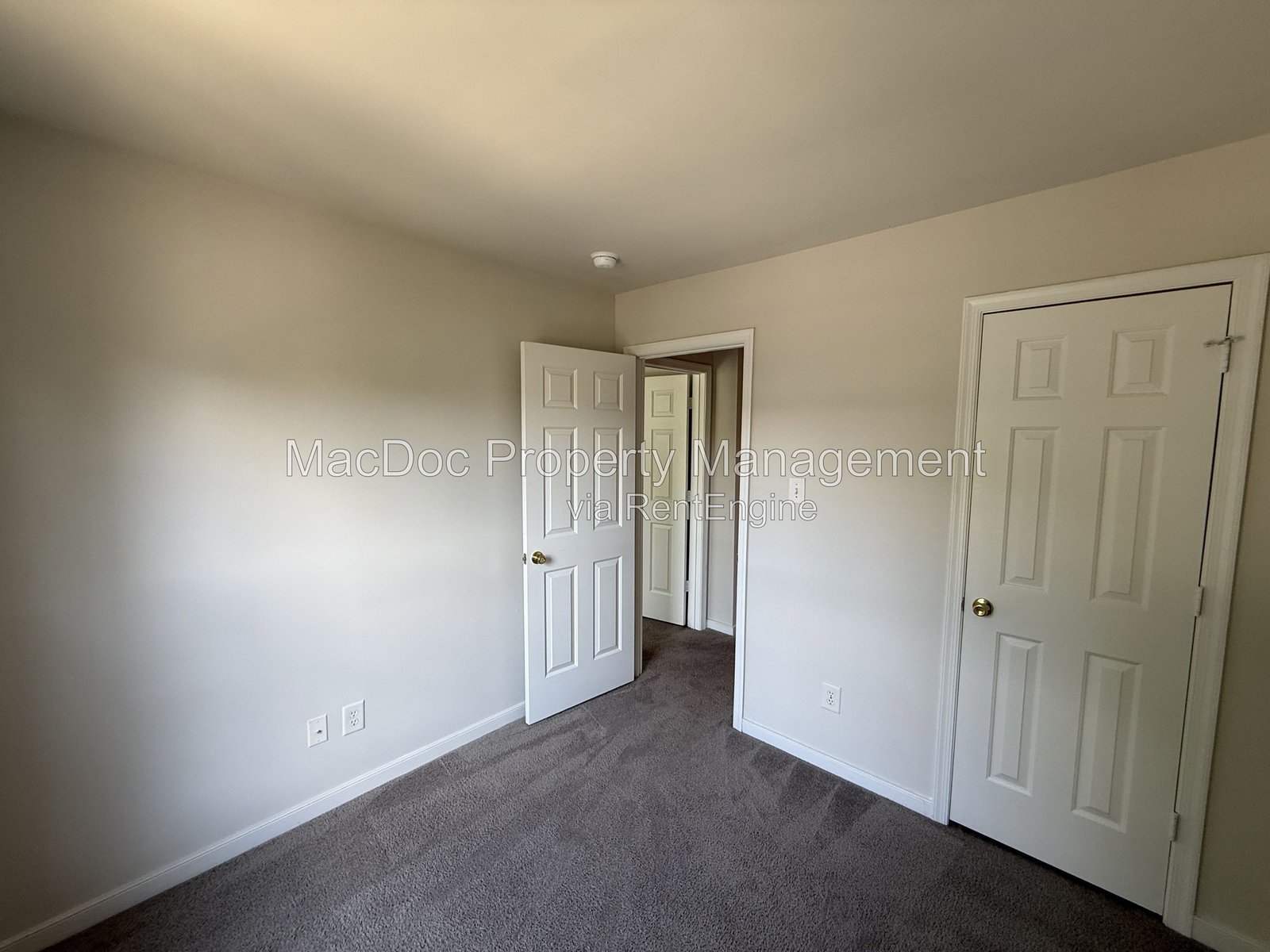 2709 Church View Lane Richmond, VA 23223 property image
