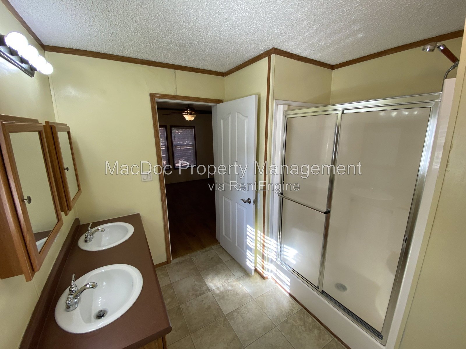 6280 Mt Airy Drive Ruther Glen, VA 22546 property image