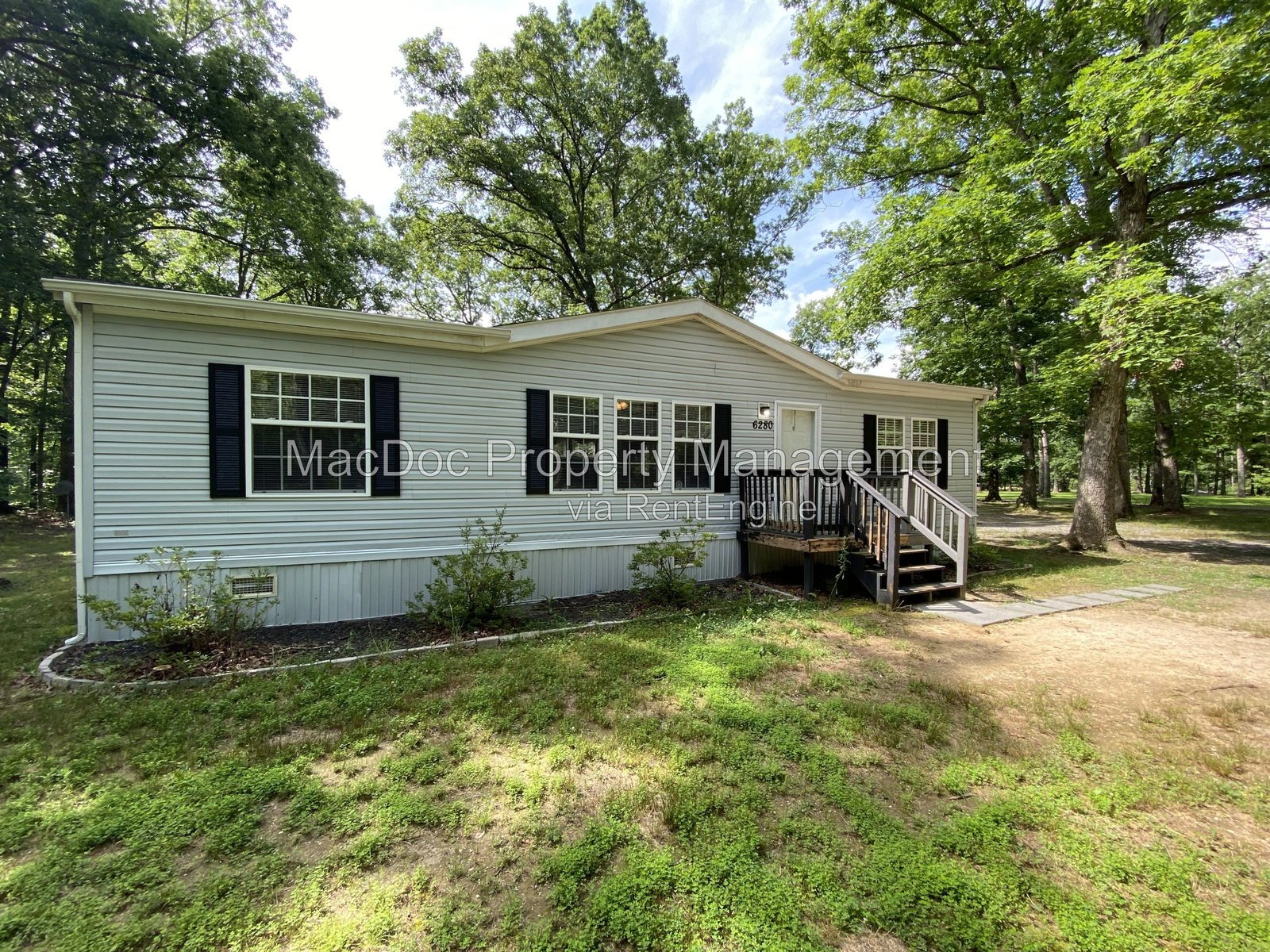 6280 Mt Airy Drive Ruther Glen, VA 22546 property image