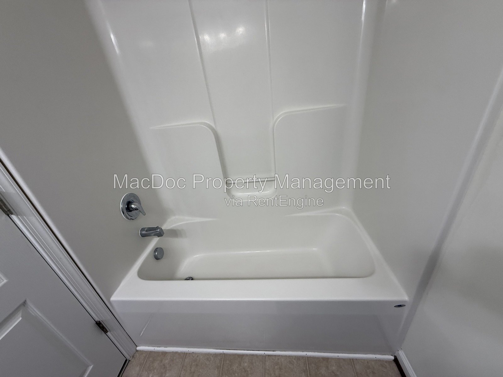23202 Westwood Court Ruther Glen, VA 22546 property image