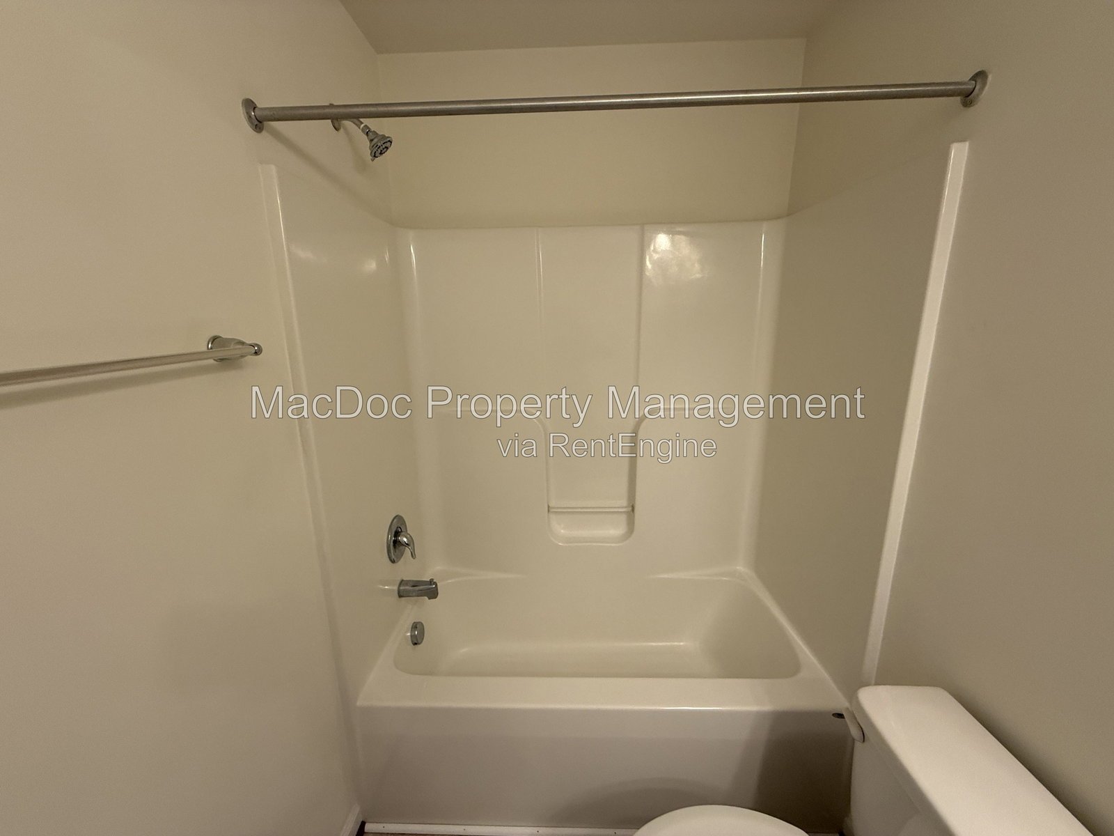 23202 Westwood Court Ruther Glen, VA 22546 property image