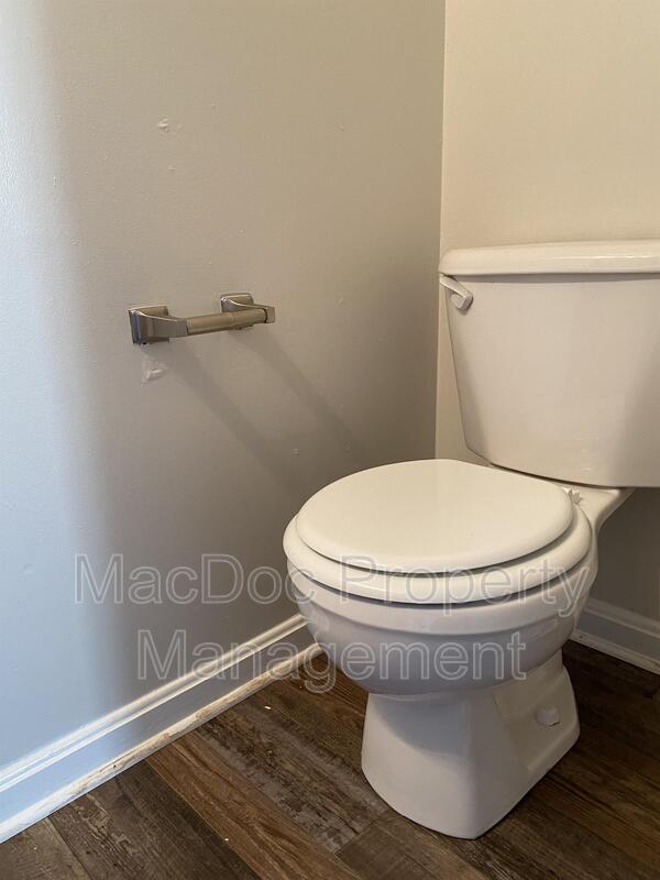 9609 Coventry Creek Drive property image