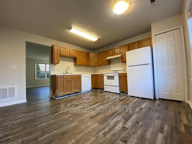 9609 Coventry Creek Drive property image