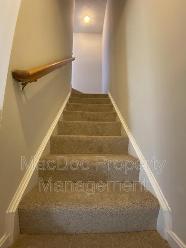 9609 Coventry Creek Drive property image