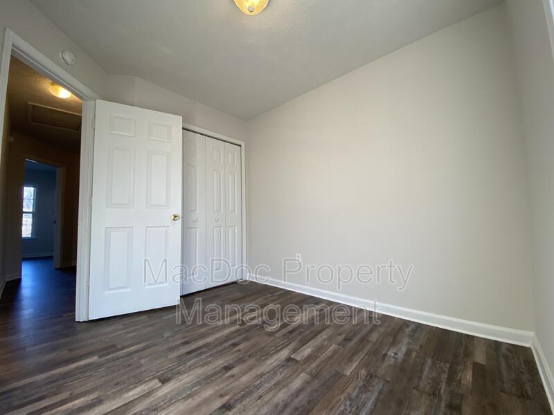 9609 Coventry Creek Drive property image