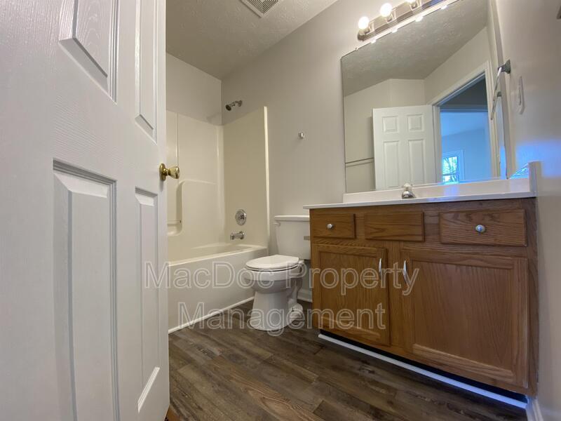 9609 Coventry Creek Drive property image