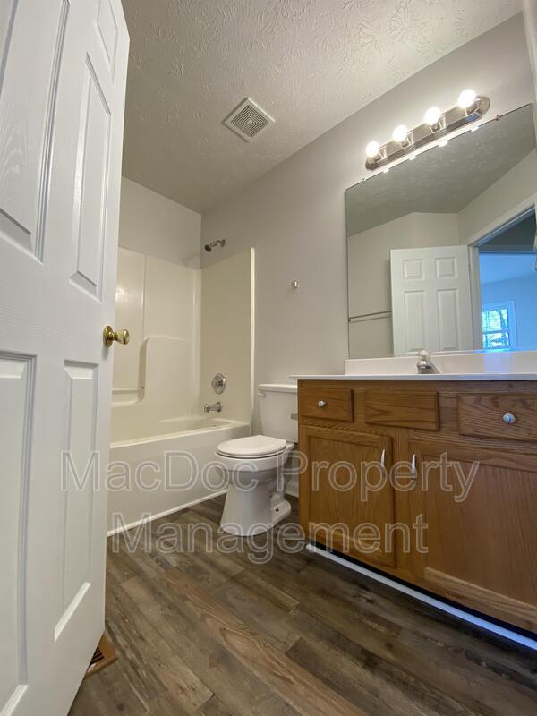 9609 Coventry Creek Drive property image