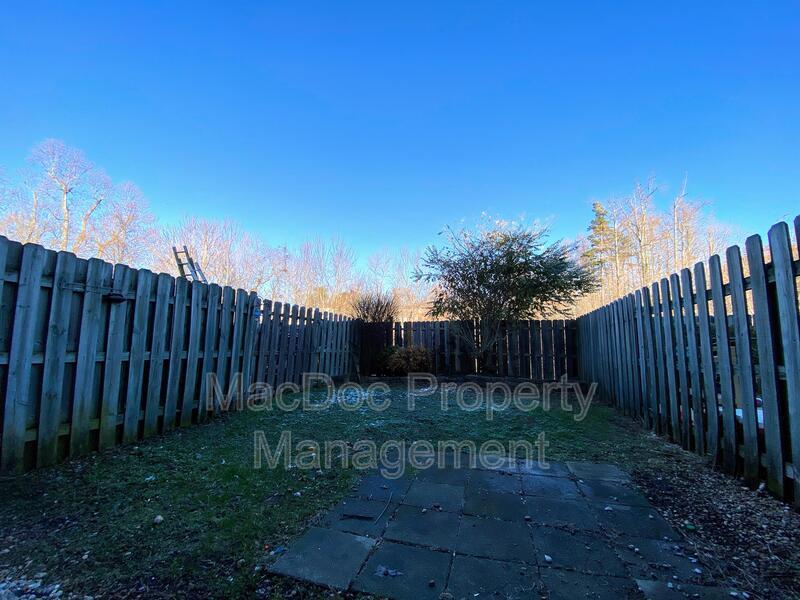 9609 Coventry Creek Drive property image