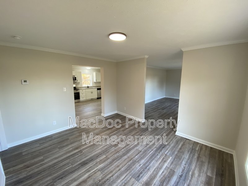 10504 Benchmark Road property image