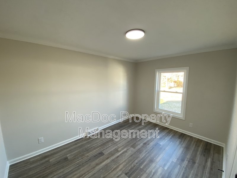 10504 Benchmark Road property image