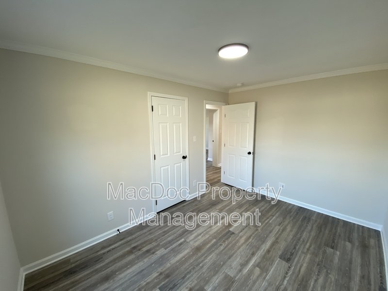 10504 Benchmark Road property image