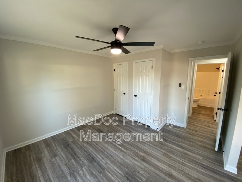 10504 Benchmark Road property image