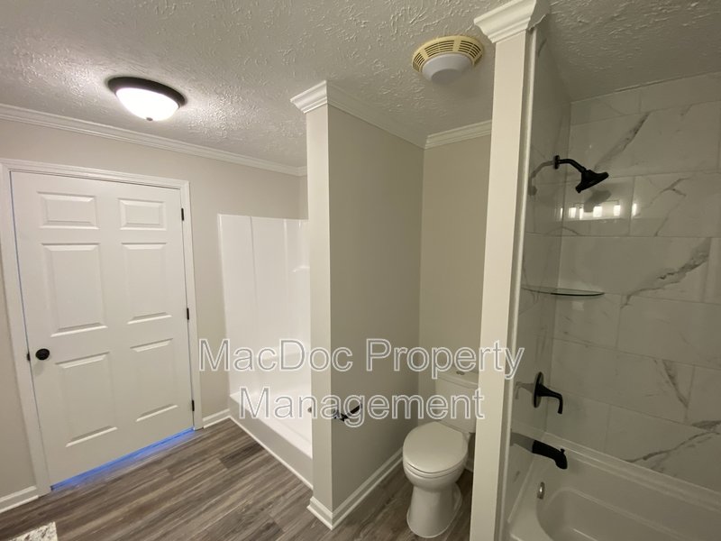 10504 Benchmark Road property image