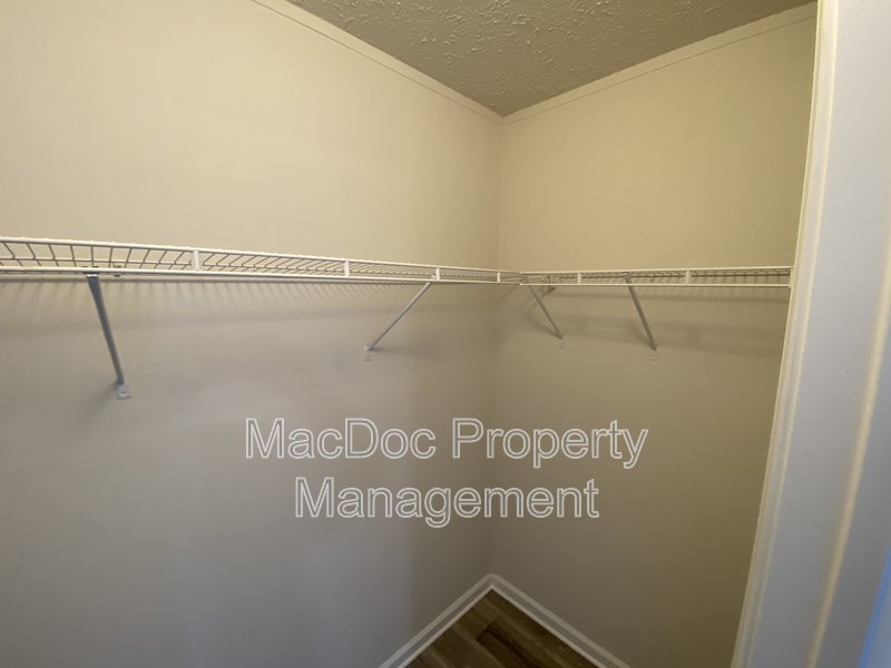 10504 Benchmark Road property image