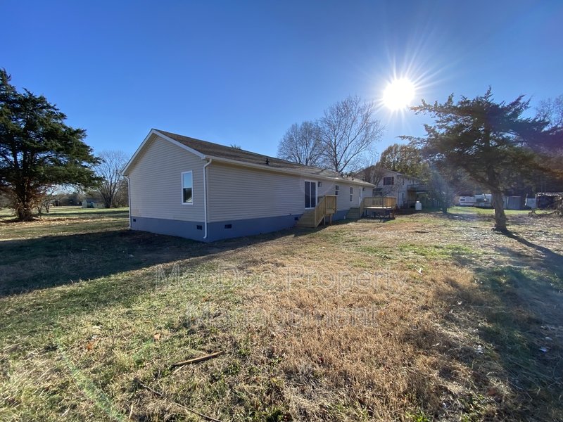 10504 Benchmark Road property image