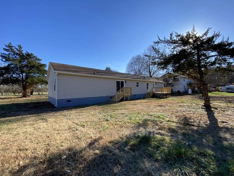 10504 Benchmark Road property image