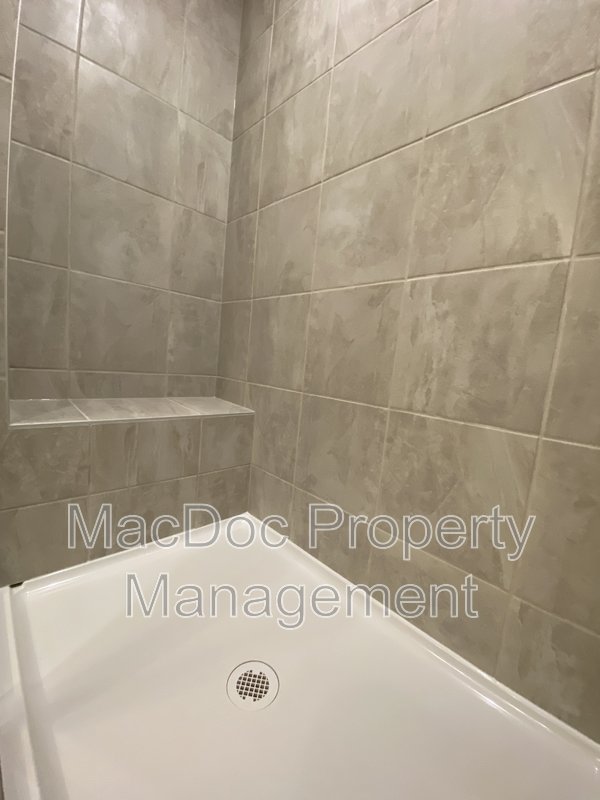 18422 Centennial Circle property image