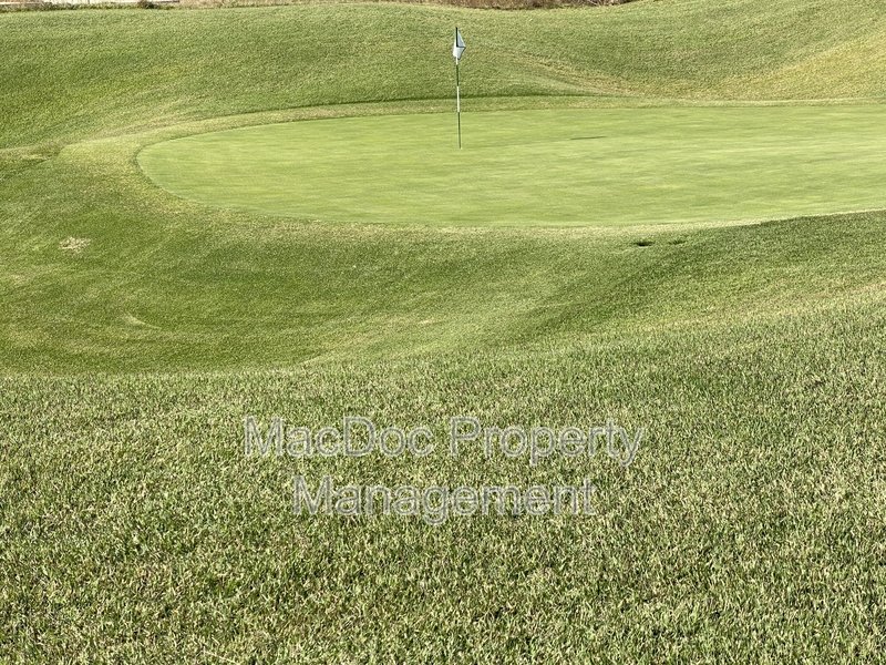 18422 Centennial Circle property image