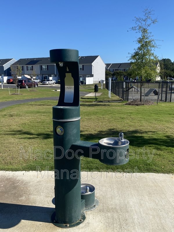 18422 Centennial Circle property image