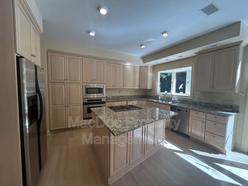 11103 Fawn Lake Parkway property image