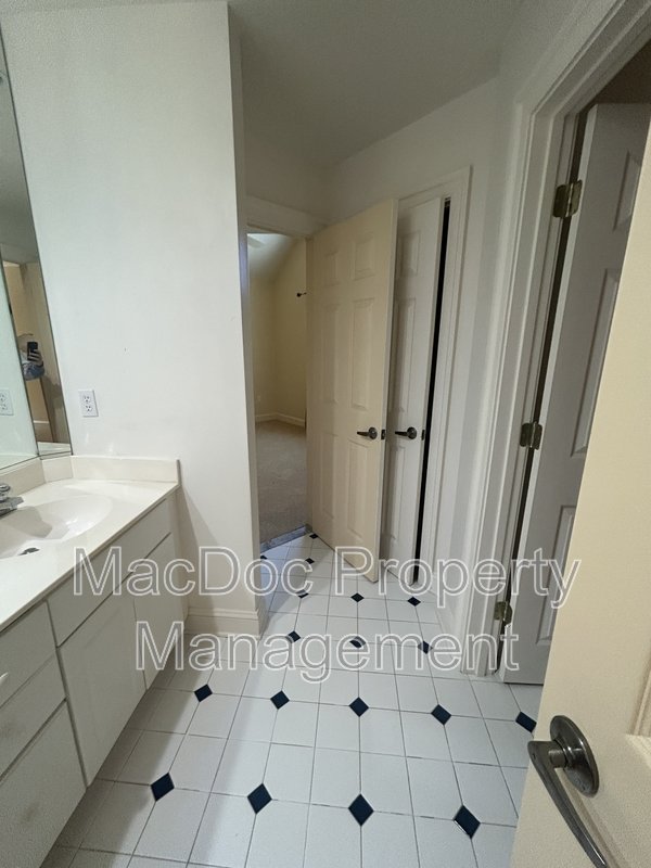 11103 Fawn Lake Parkway property image