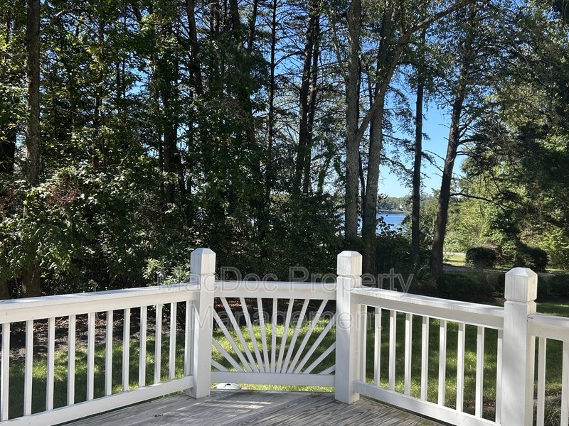 11103 Fawn Lake Parkway property image