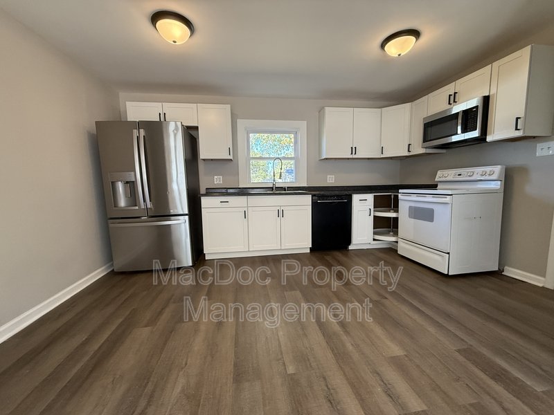 187 Brooks Drive property image