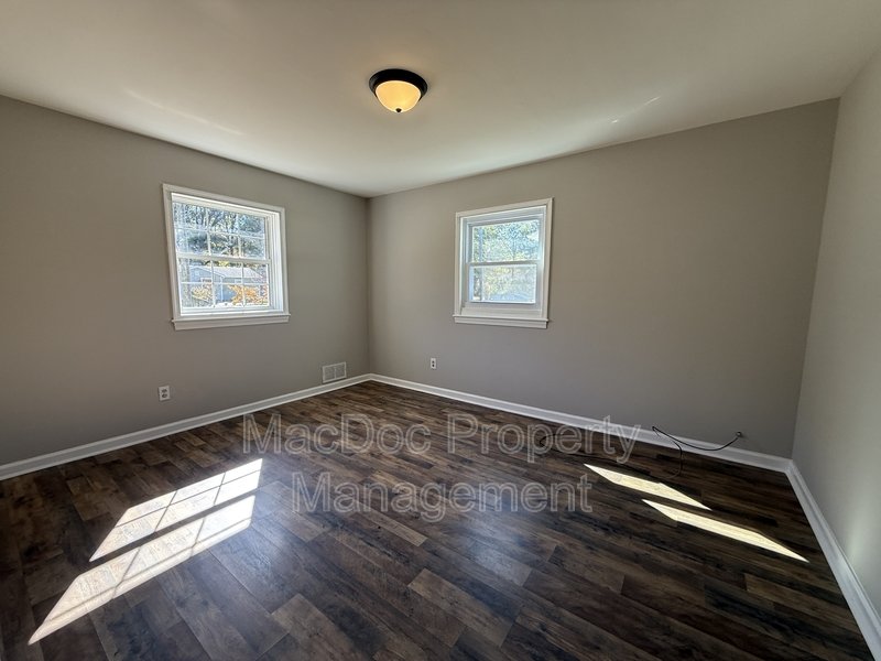 187 Brooks Drive property image