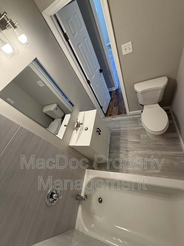 187 Brooks Drive property image