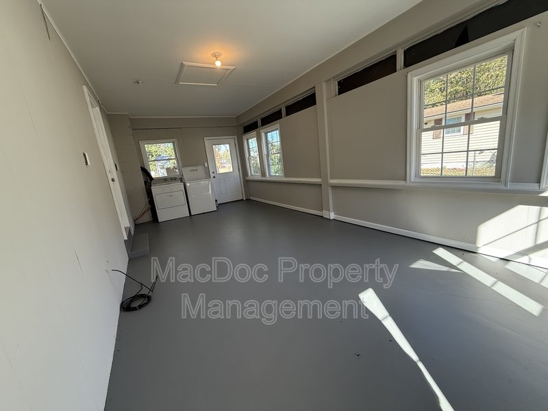 187 Brooks Drive property image