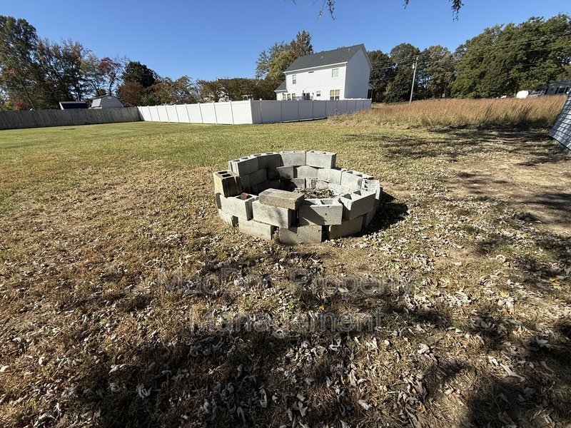 187 Brooks Drive property image