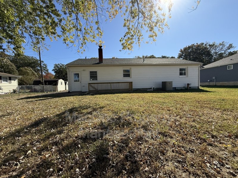 187 Brooks Drive property image