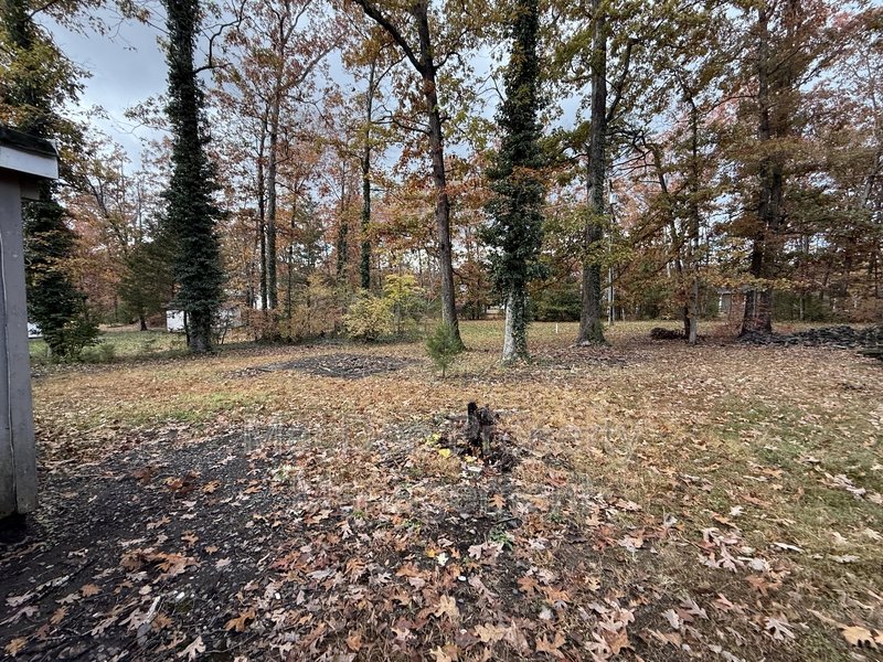 900 Lakeview Parkway property image