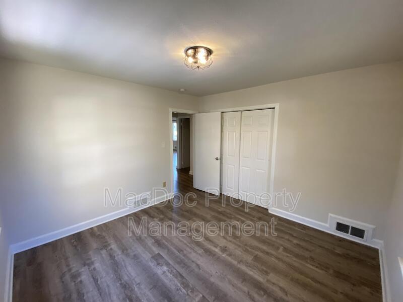 1705 Bragg Road property image