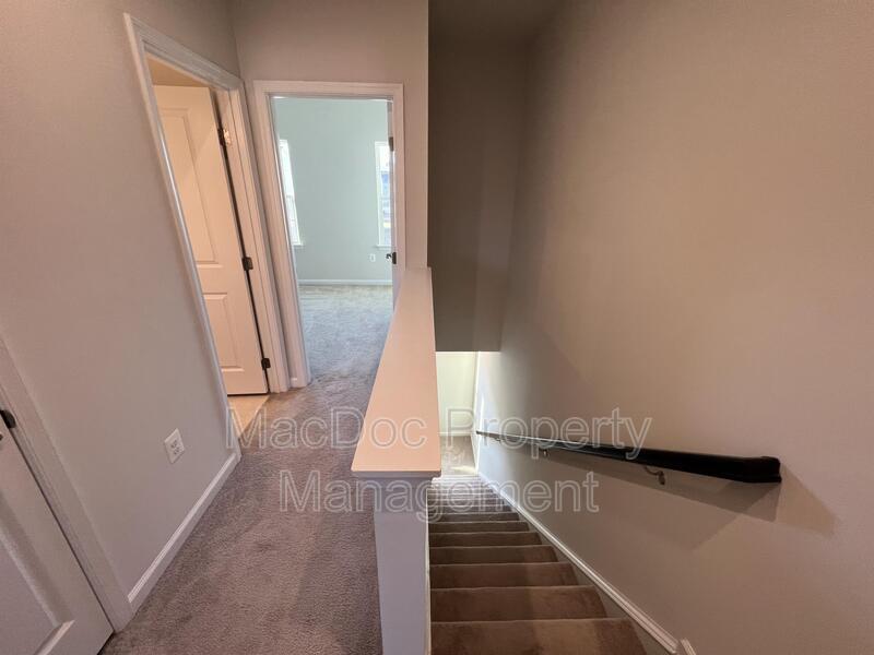 505 Rolling Valley Drive property image