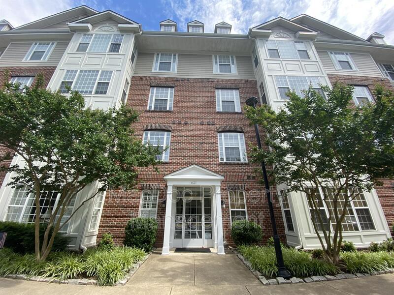 621 Cobblestone Boulevard T3 property image