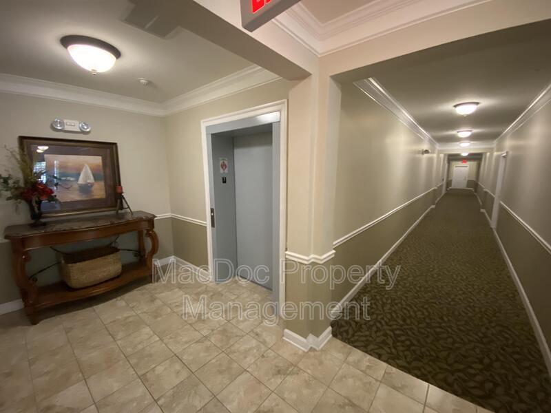 621 Cobblestone Boulevard T3 property image
