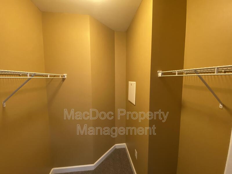 621 Cobblestone Boulevard T3 property image
