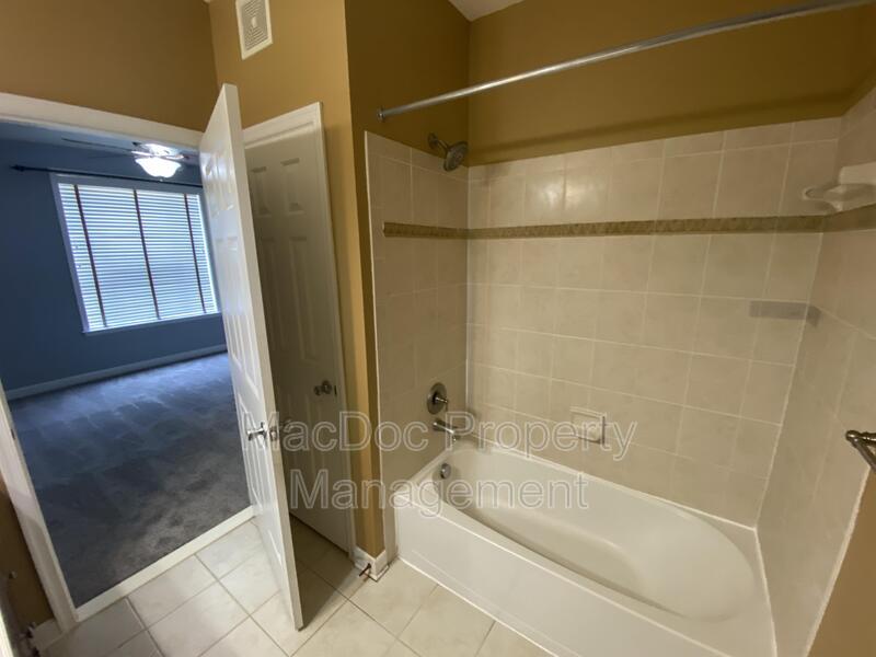 621 Cobblestone Boulevard T3 property image