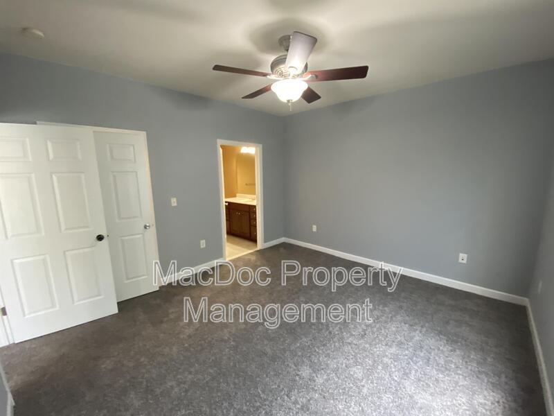 621 Cobblestone Boulevard T3 property image