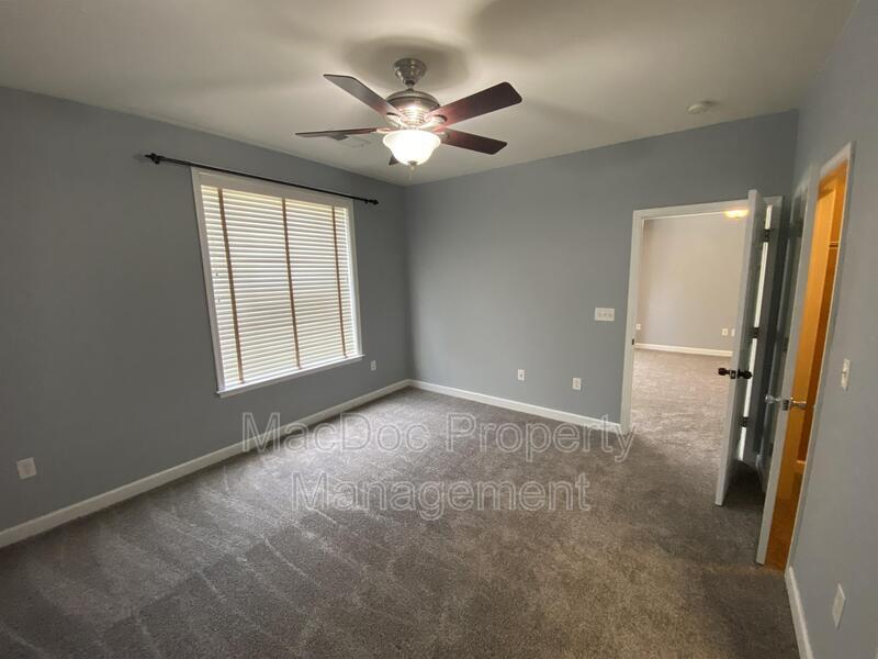621 Cobblestone Boulevard T3 property image