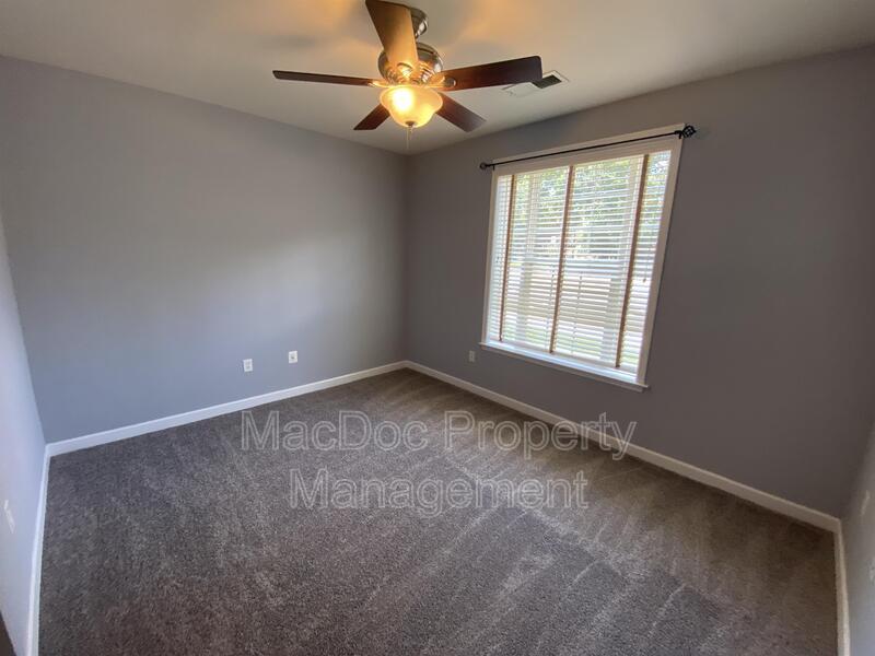 621 Cobblestone Boulevard T3 property image