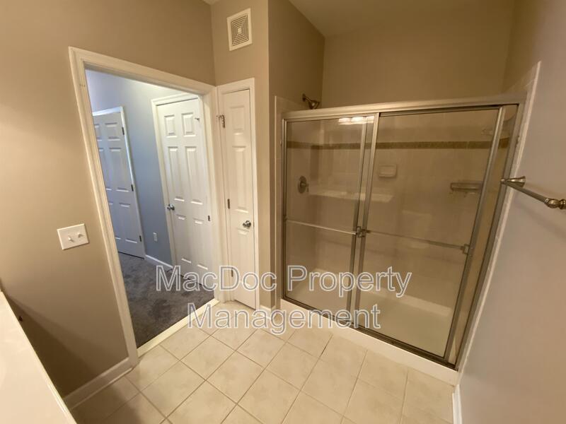 621 Cobblestone Boulevard T3 property image
