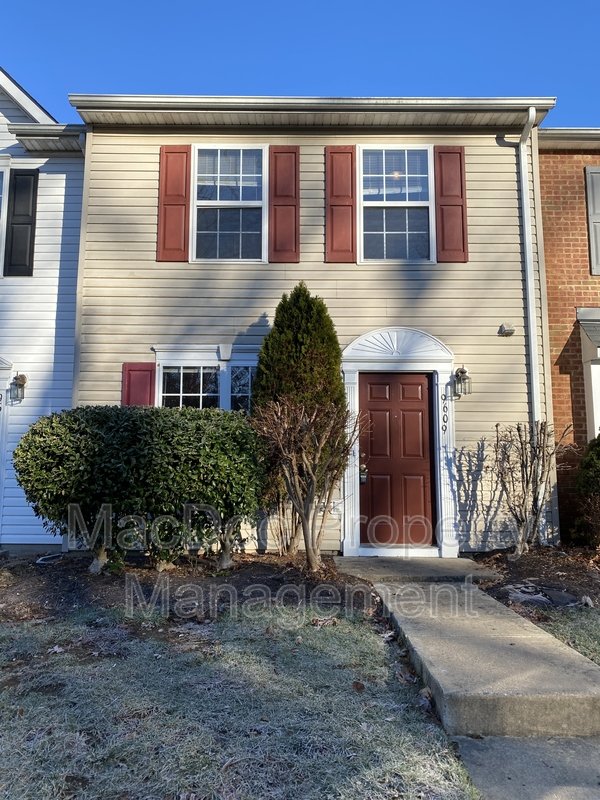 9609 Coventry Creek Drive property image