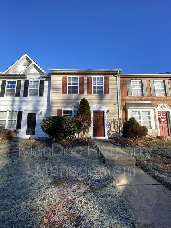 9609 Coventry Creek Drive property image